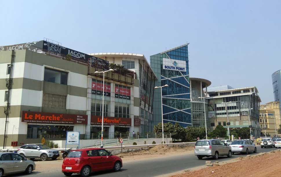 office space in dlf south point mall