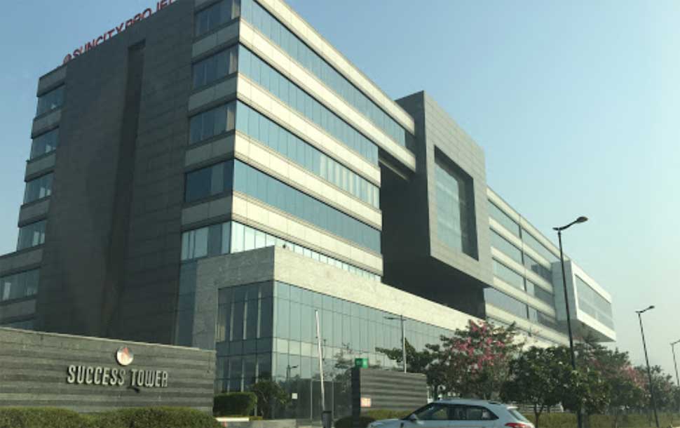office space in suncity success tower